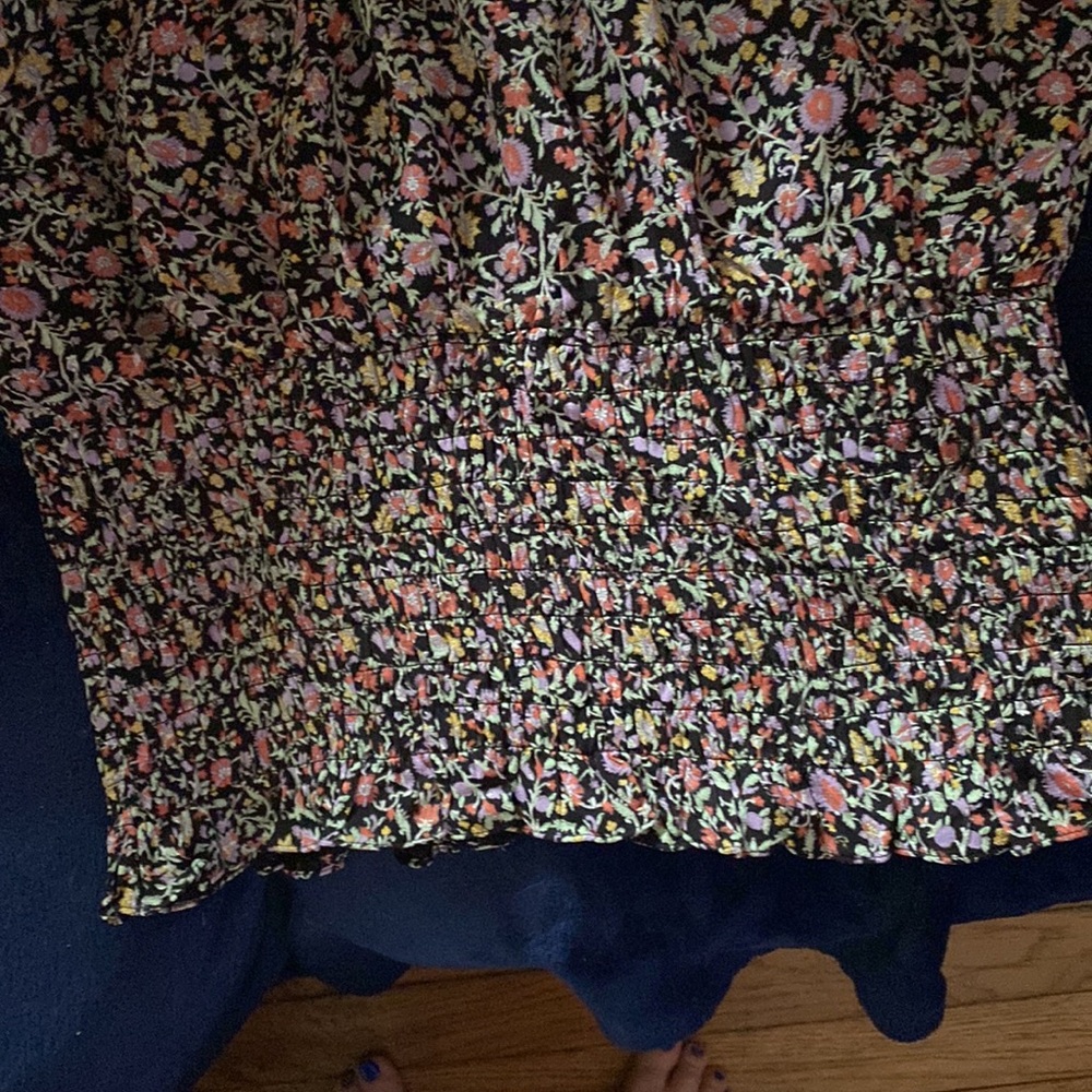 Tiny floral chiffon off shoulder top